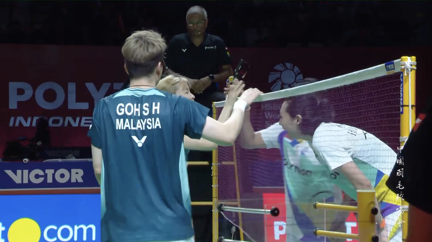 吴埙阀/赖洁敏🇲🇾 17-21、21-16、23-21 🇮🇩里汉/维德佳