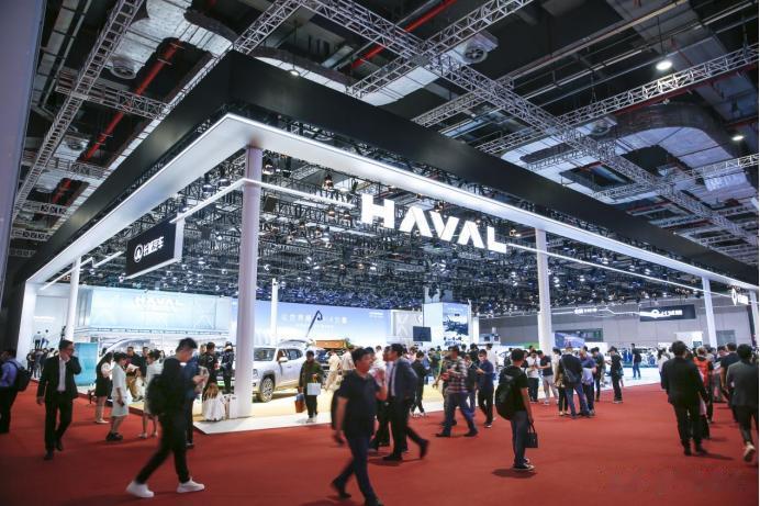 今日哈弗品牌携旗下哈弗枭龙MAX、哈弗枭龙、哈弗二代大狗PHEV全系新能源车型盛