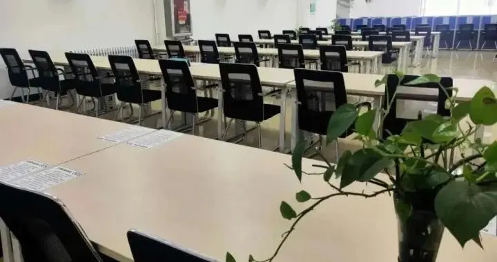 鞍山市图书馆自修室即日起面向读者开放