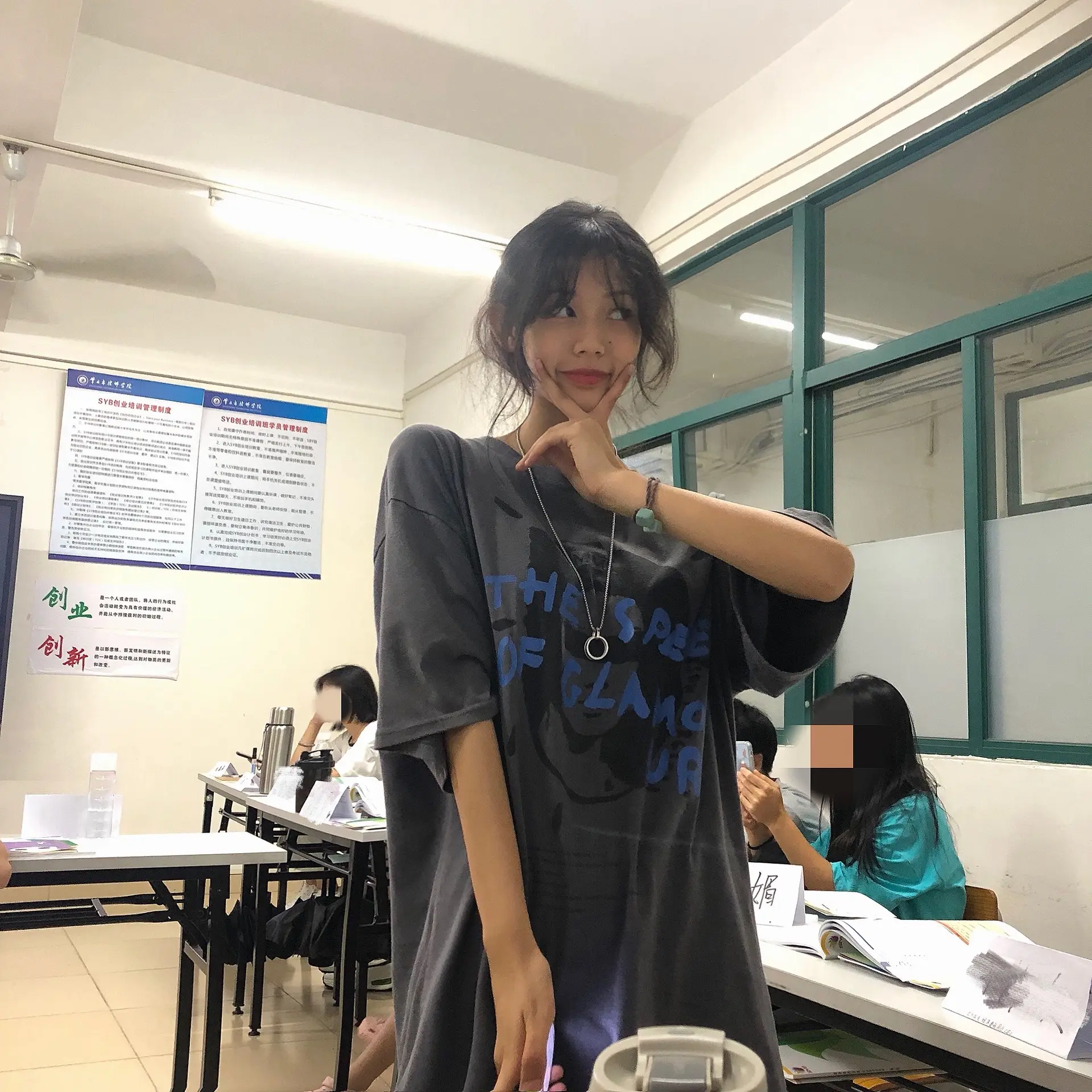 图片依次为：未上班 工作一年 工作两年。