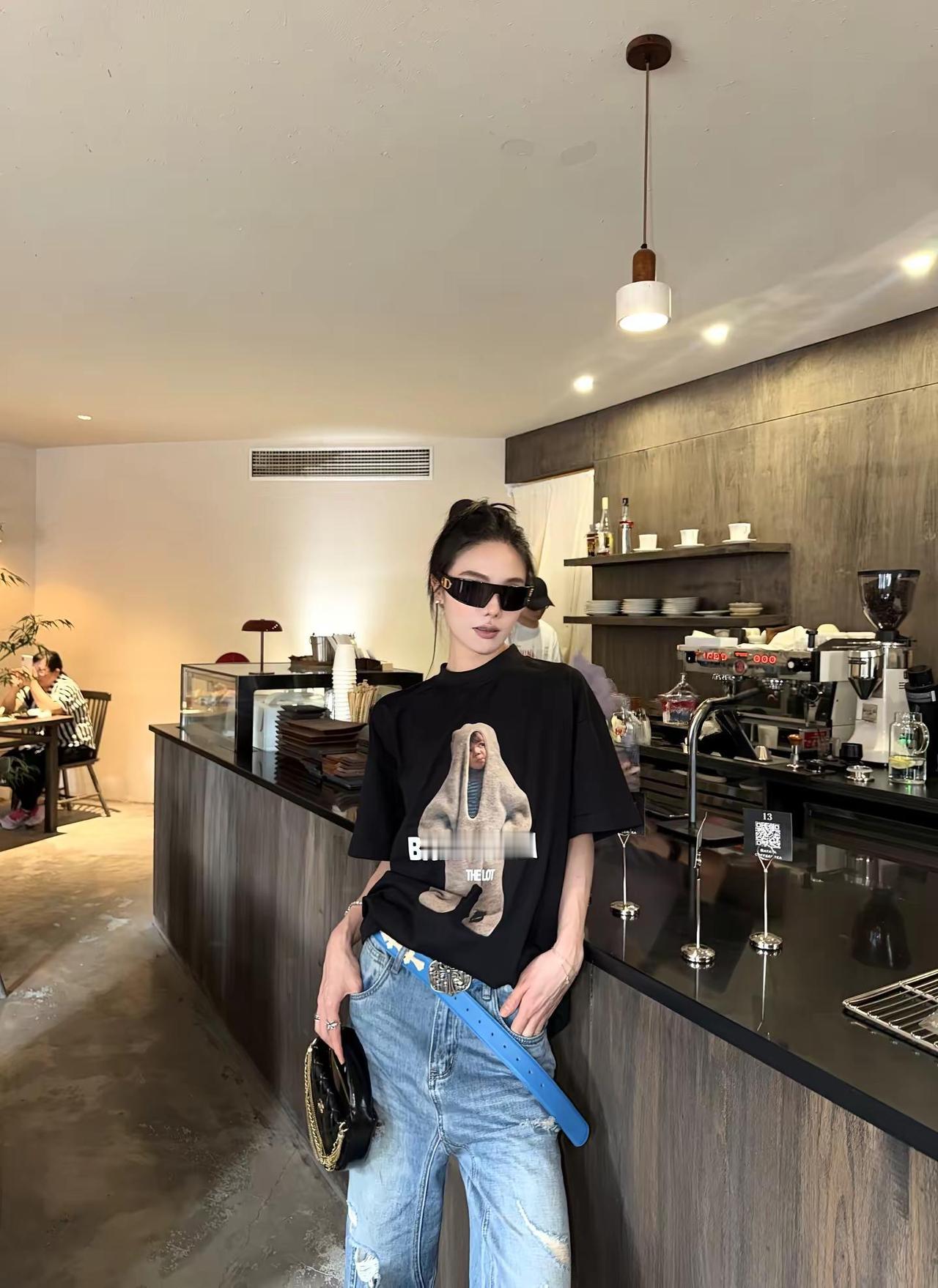 ootd.自在感ootd 感觉至上ootd每日穿搭 我的极简ins风穿搭 牛仔裤