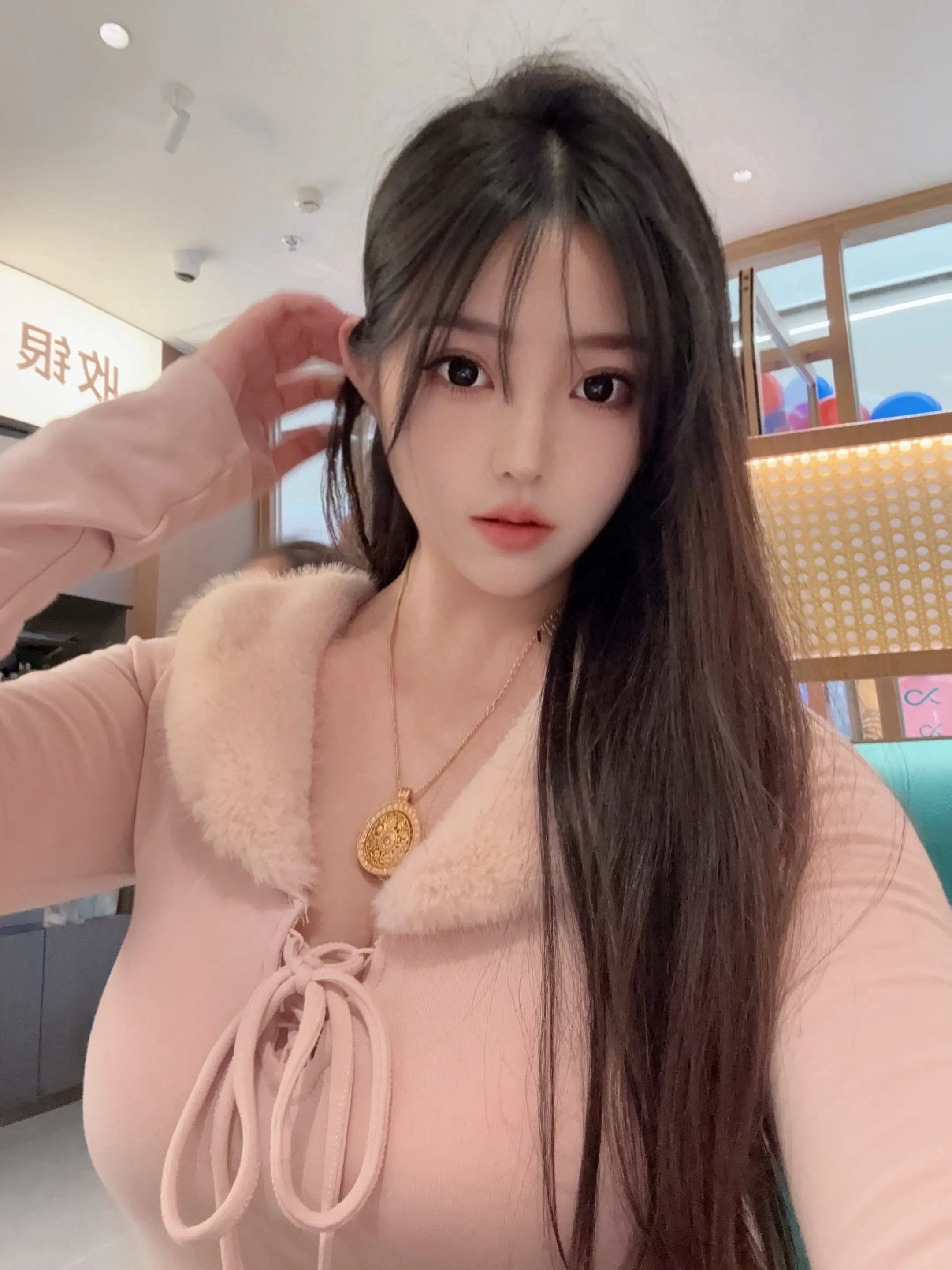 某年某月某个星期几 某时某地妳为我淋过雨