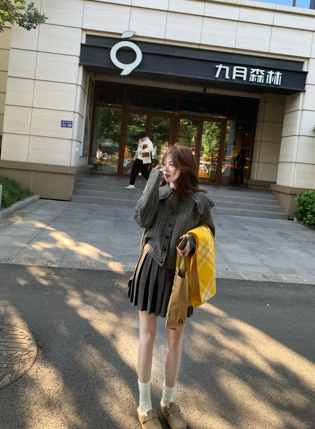 爱了！灰色娃娃领好显脸小哇🍂