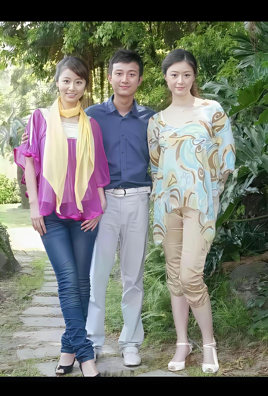 他当年真的是娱乐圈的当红炸子鸡啊，可惜可惜！