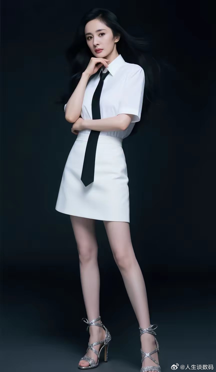 杨幂[超话]这造型大家喜欢么？ ​​​