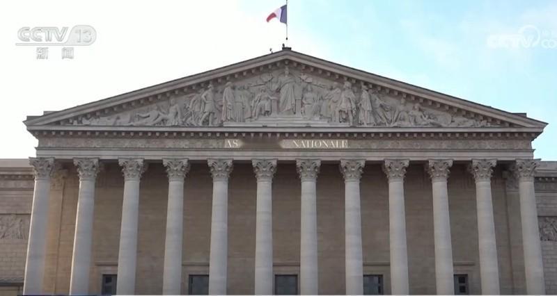 雨果百年遗愿照进现实！法国全票通过法案，圆明园流失文物要回家了？
雨果出生在18