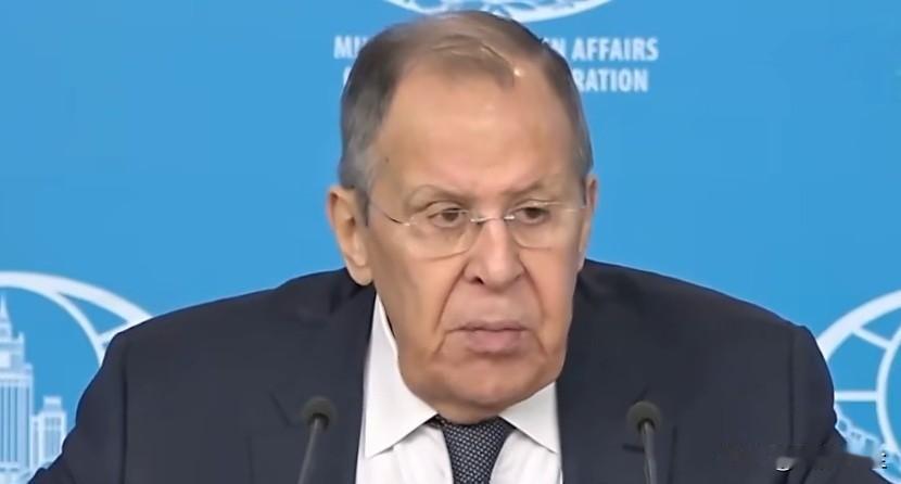 俄罗斯外长拉夫罗夫:“玛丽亚刚才说到英国，我无意冒犯，但我认为它就应当叫“英国”