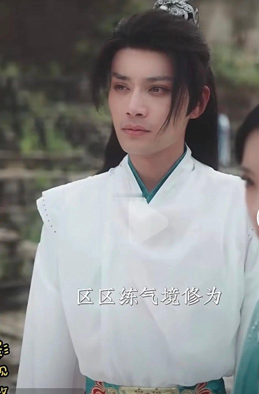 现在的短剧，已经强到如此地步的了吗？特效吊打很多A级和 S 级剧了服装全都是各种