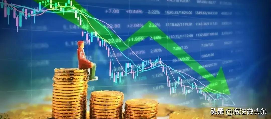 马光远：黄金从5600跌到4200，白银腰斩不是逻辑变了，是泡沫破了！最近黄金和