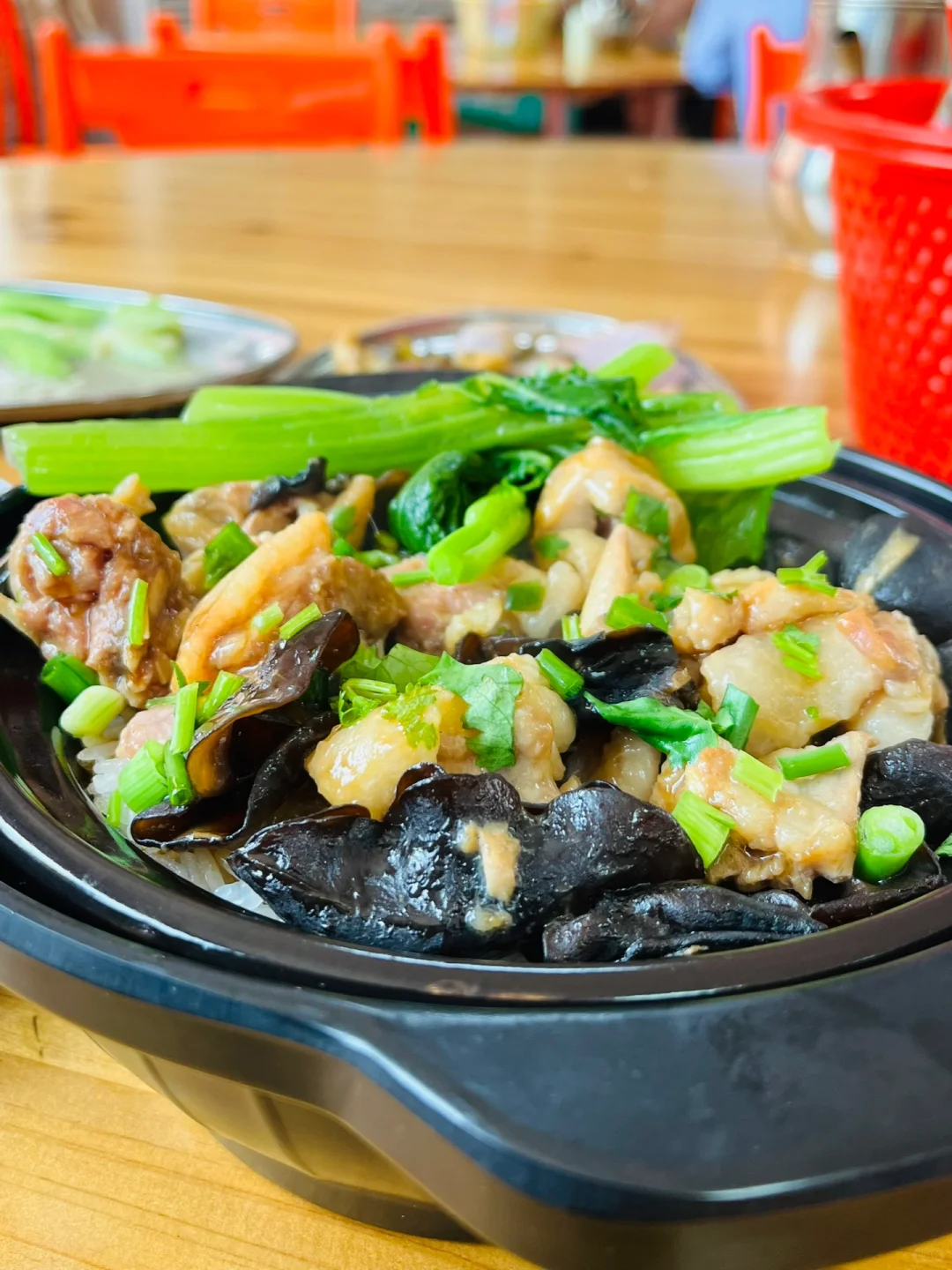 佛山一岛跨两区、100块能吃4个菜