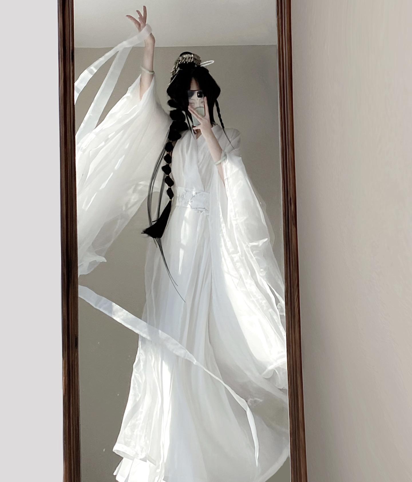 “一个没了神力的神女…”