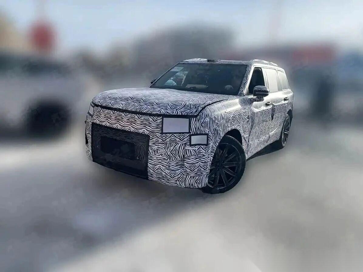 长安福特的大盒子SUV也来了，长安EPA2平台，预计首发是增程车型，纯电应该也会