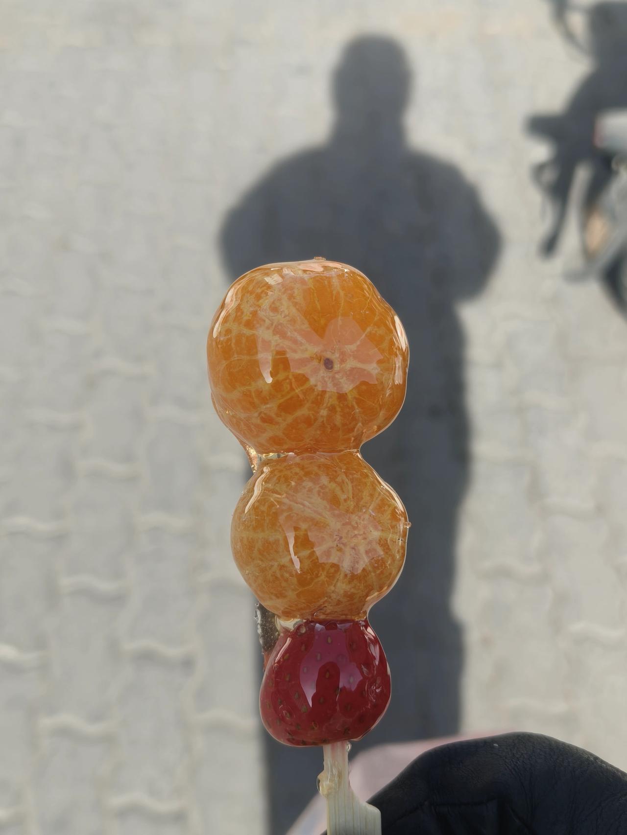 真的不敢见人了
不知道你们发现了没
现在年龄大了没有对象或者没结婚

有人就会说