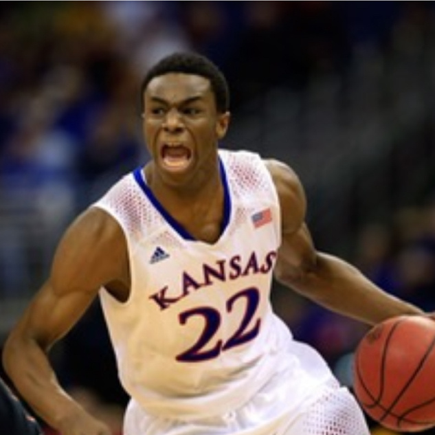 维金斯太吓人了？[二哈][二哈]上一场吓得哈里伯顿运球出线这一场吓得圆脸登二运[