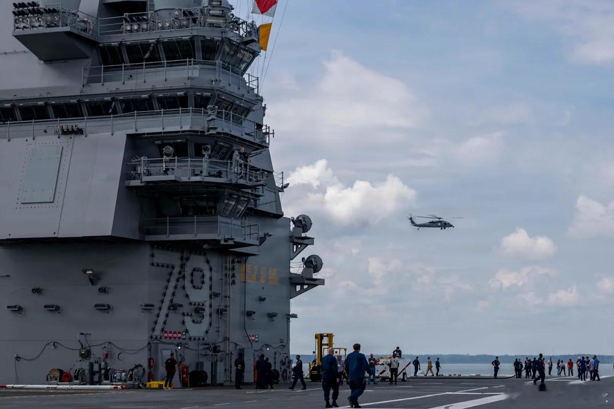 【肯尼迪号航空母水兵被控枪杀舰上一人】（军事时报）一名被派驻在“杰拉尔德·R·福