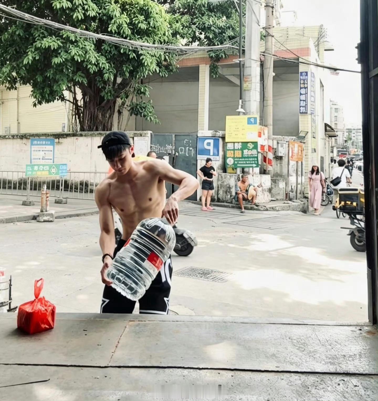 这谁不爱 