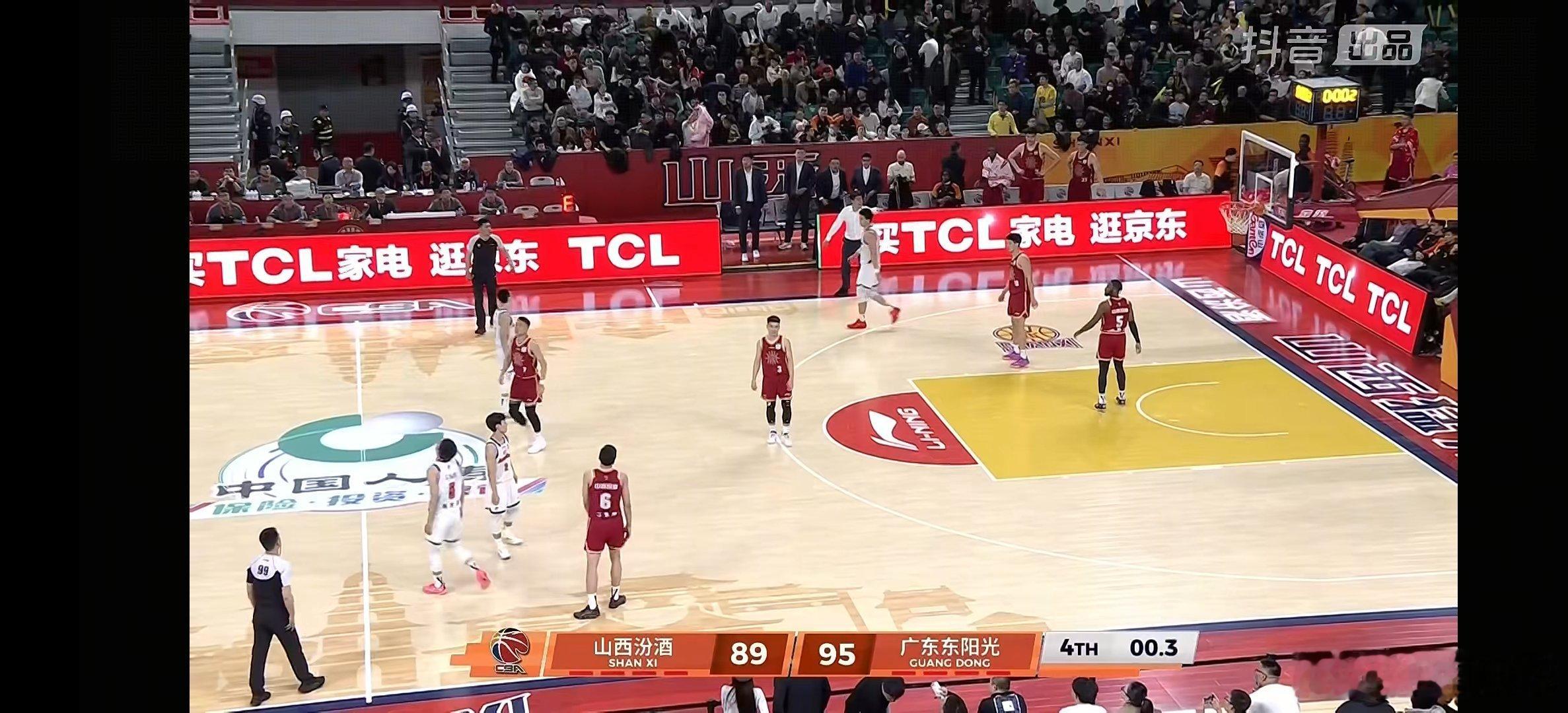 89-95  山西汾酒男篮主场负于广东东阳光。山西男篮vs广东男篮cba