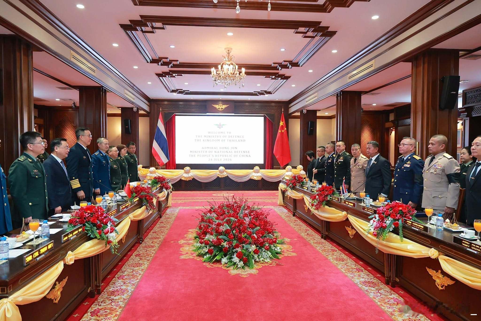 董军到访泰国，双方就新的军事合作和军事装备技术联合委员会的职权范围草案达成一致。