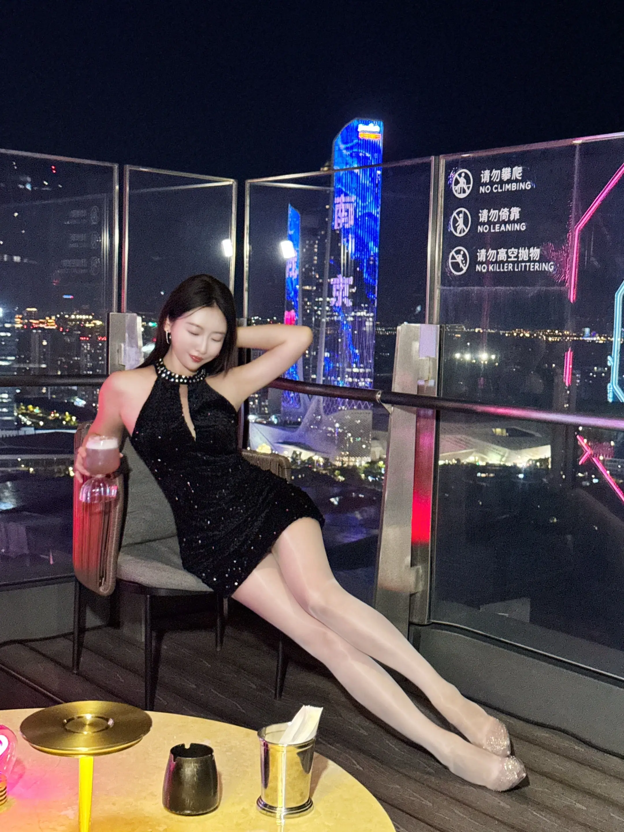 深夜的酒不如凌晨的豆浆。