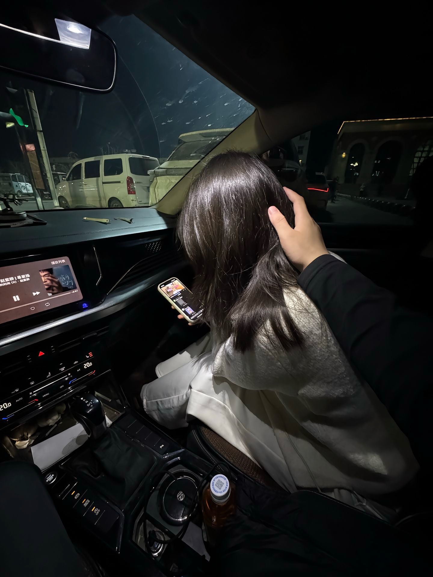 谁的副驾驶还没有个小可爱… 