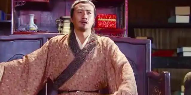 1363年，大将谢再兴被朱元璋训斥了几句，他闷闷不乐的回到家中，进门猛然看到两颗