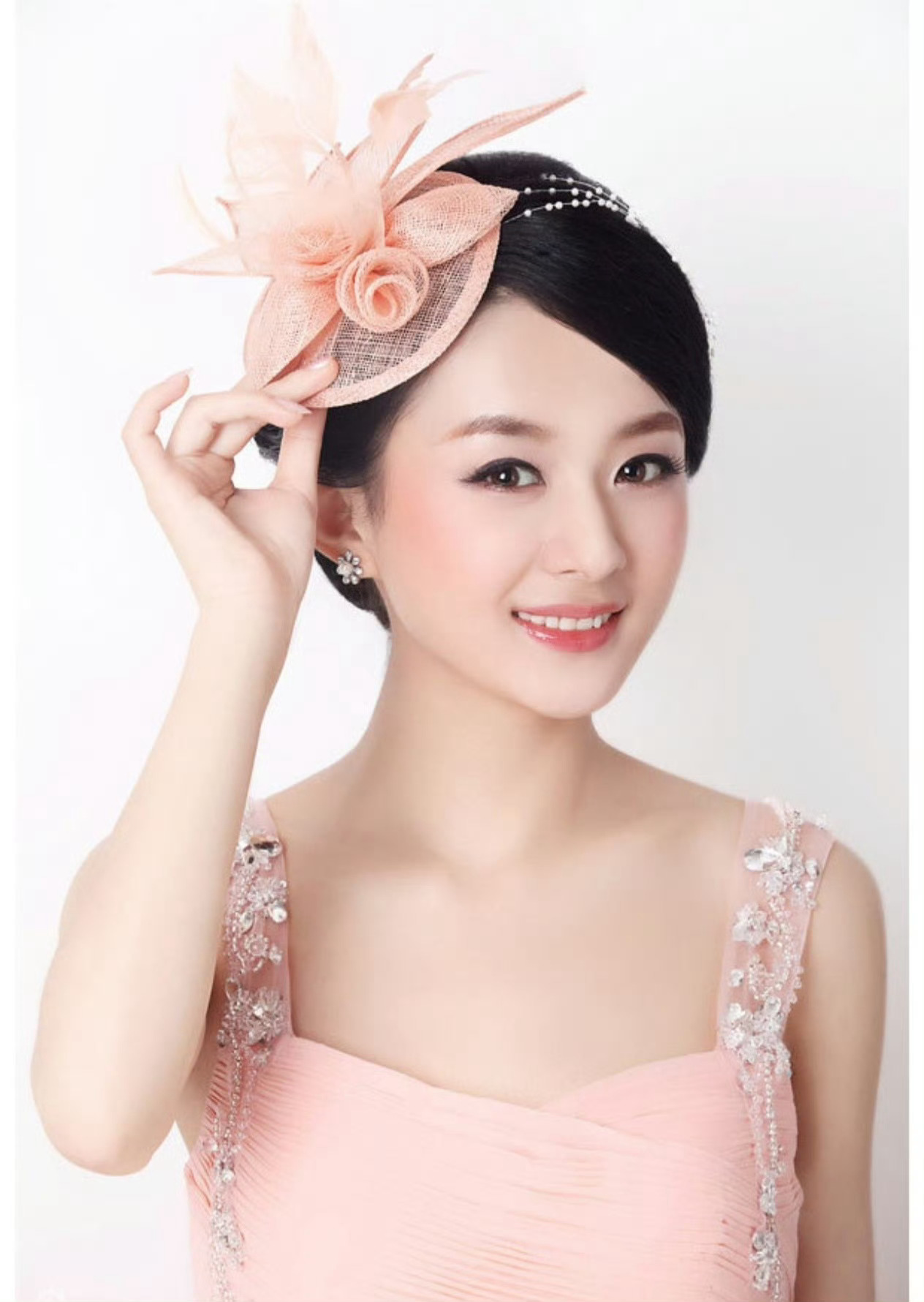 赵丽颖 zly赵丽颖李秋萍 zly赵丽颖小城大事“我用笔描绘你的美好，携带着落日