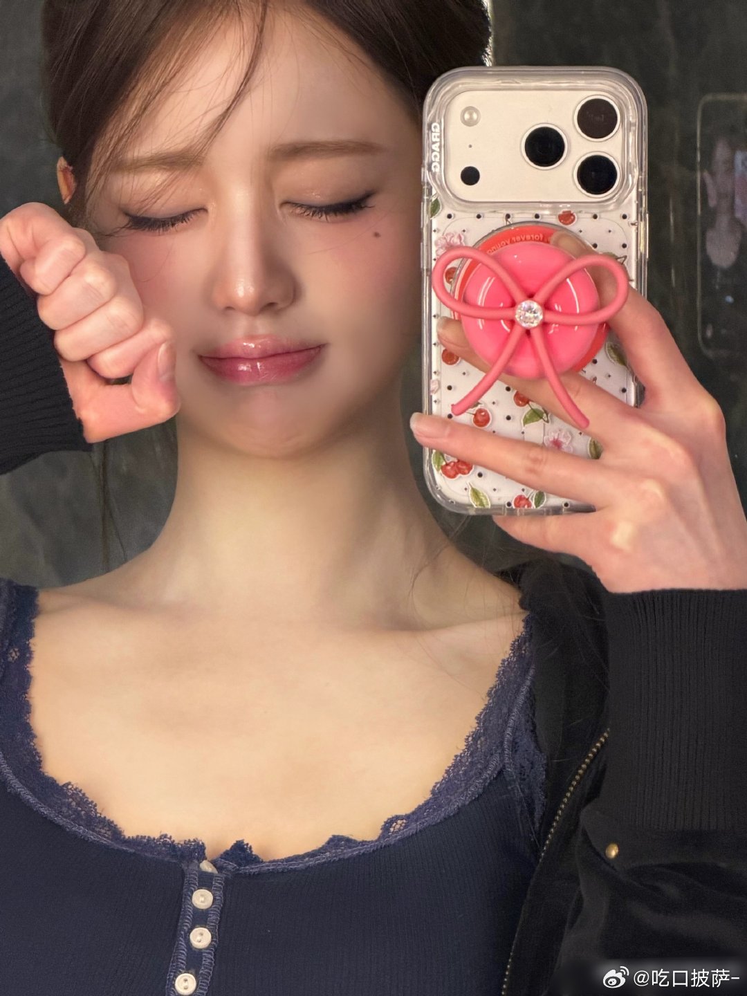突然觉得iPhone 17 Pro Max变好看了！ 