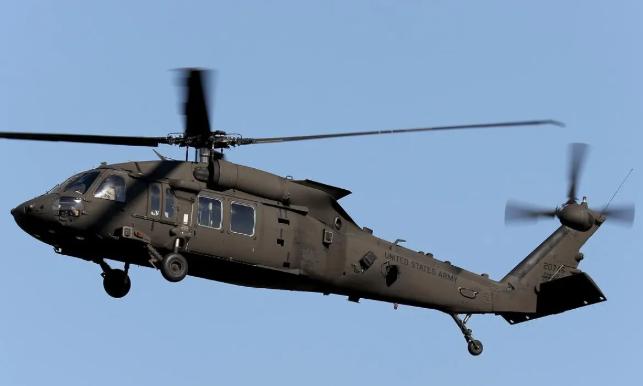 美以炸了伊朗40天，最终让伊朗得到了三张牌：第一就是霍尔木兹海峡的控制权。第二是