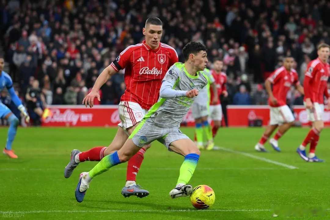 英超：曼城来势汹汹，桑德兰无力招架？桑德兰VS曼城战术板方面来看，桑德兰目前仍然