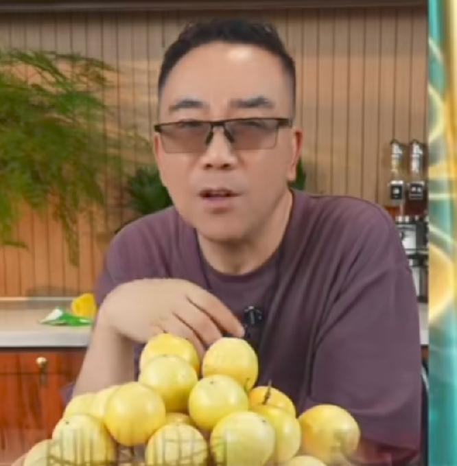 杨议黑郭德纲，真应验了！郭德纲济公改歌被讨伐，杨议一直看不起郭德纲，起个外号老抖