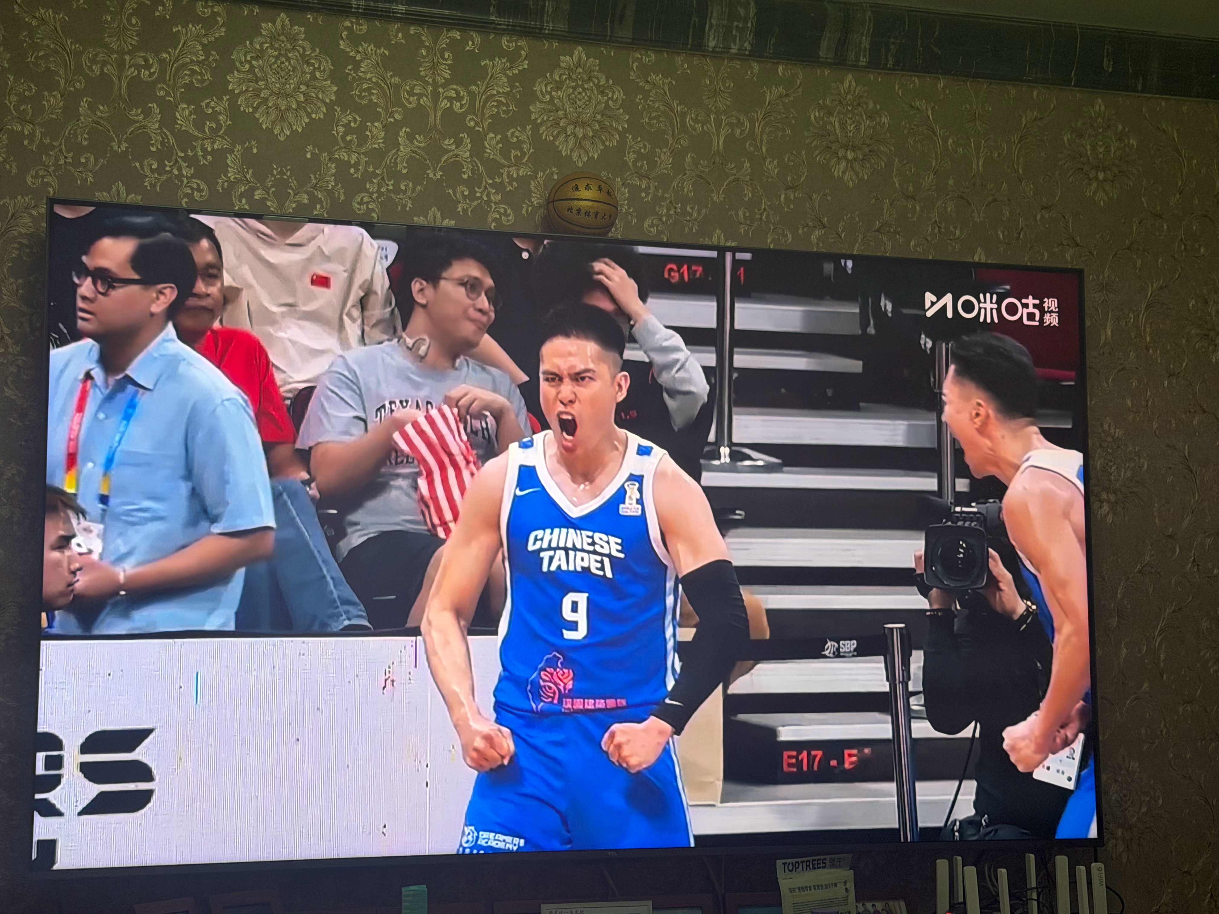 中国男篮vs中国台北男篮 阿基哥真猛啊 