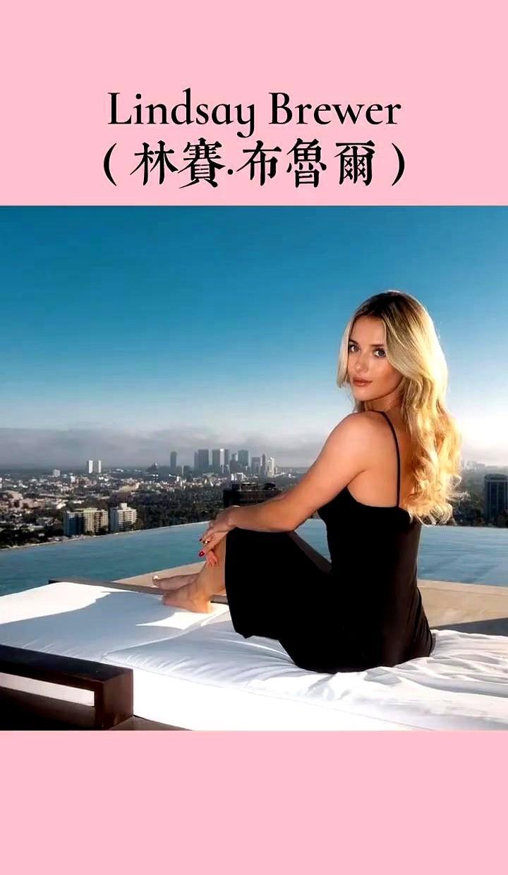 她同时在三个领域，吊打专业选手。
16岁，别人还在考驾照，她拿下赛车执照。19岁