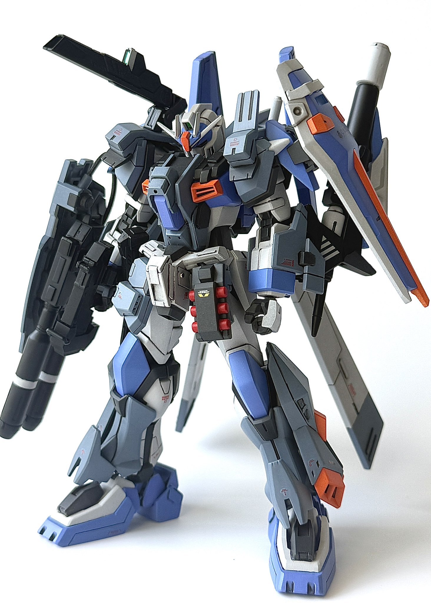 HGCE决斗高达全武装型（byガンプラマフィア弐式）高达模型高达模型