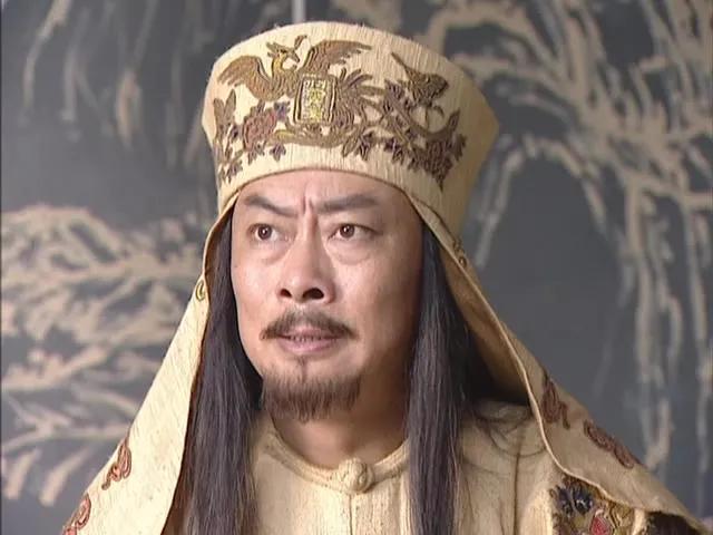 疑问？石达开是天平天国中威望最高的领袖，为何在现实中人缘最差？

这种说法不准确