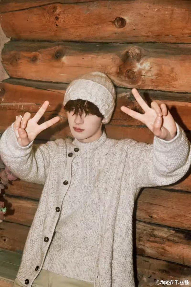 丁程鑫早期唱大舌头 考古界的神级发现！丁程鑫的方言大舌头也太可爱了，辣条音自带萌