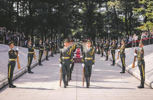 为什么归国的志愿军遗骸都是从韩国回家的，而不是朝鲜？首先得清楚，志愿军烈士的遗骸