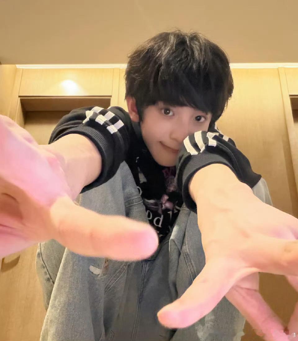 陈浚铭是好狗。萌萌狗。cute dog。강아지。ワンちゃん。狗中顶流。完全的优质