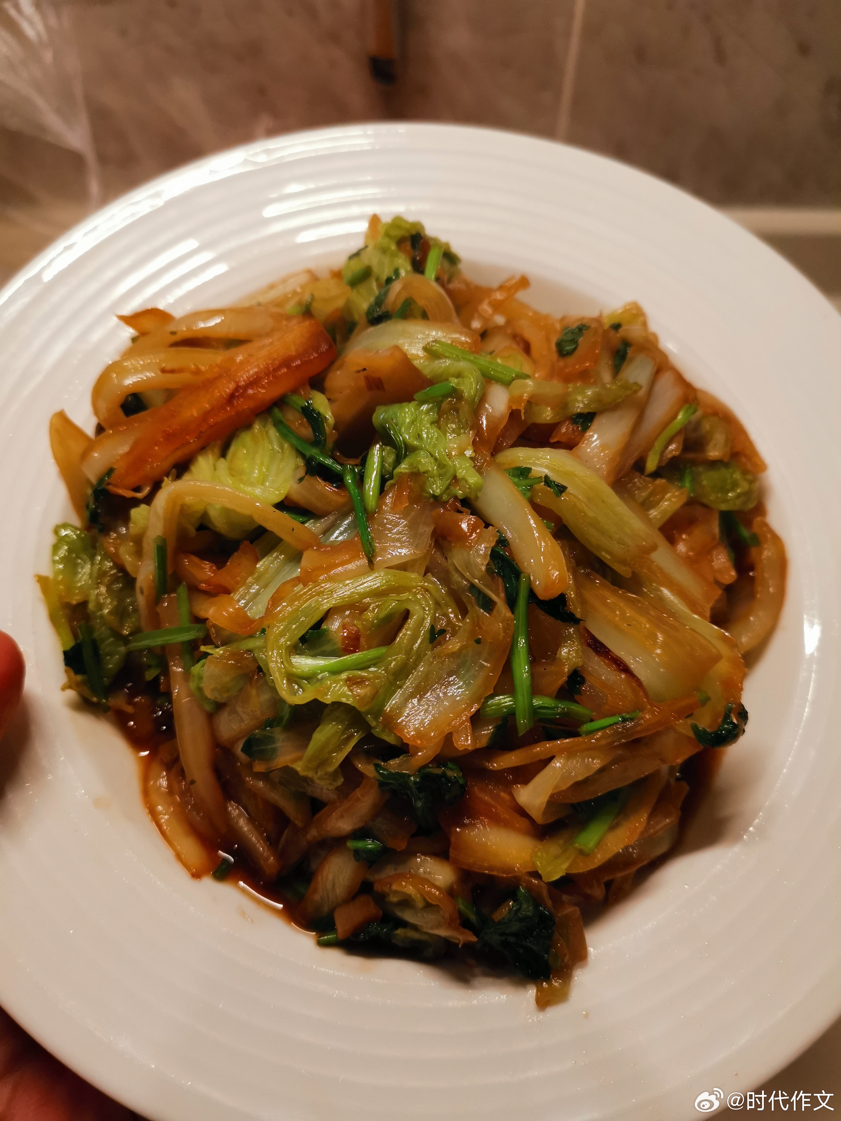 午膳。简简单单就好。 ​​​