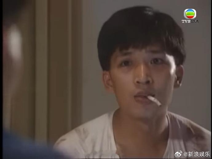 游飚去世TVB演员游飚去世 据港媒，演员游飚于24日晚因病去世，终年57岁。好友