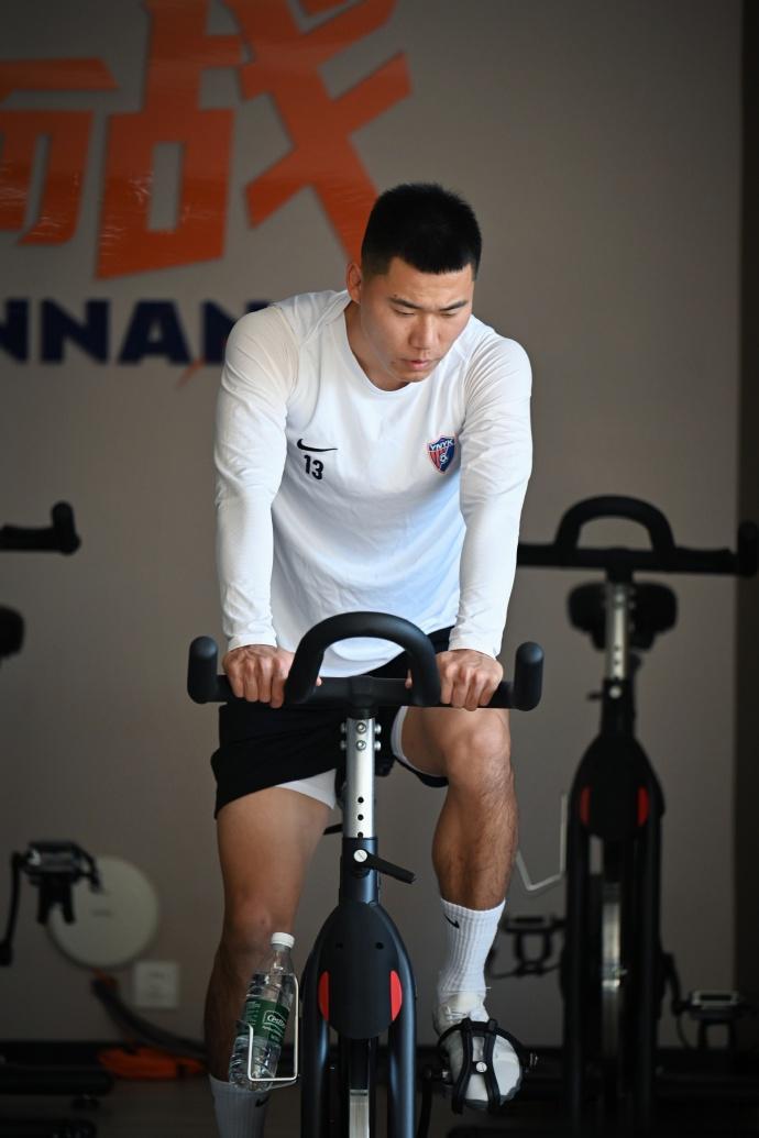 假期结束，冬训开始！云南玉昆官方晒出球队训练照