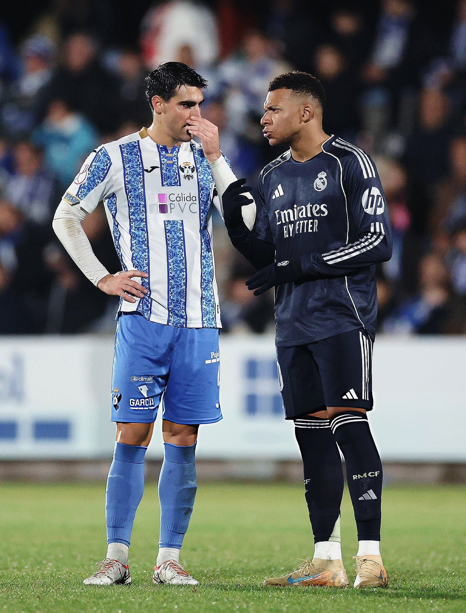 姆巴佩  国王杯32强战，姆巴佩￼梅开二度，皇马客场3-2击败塔拉维亚，晋级16