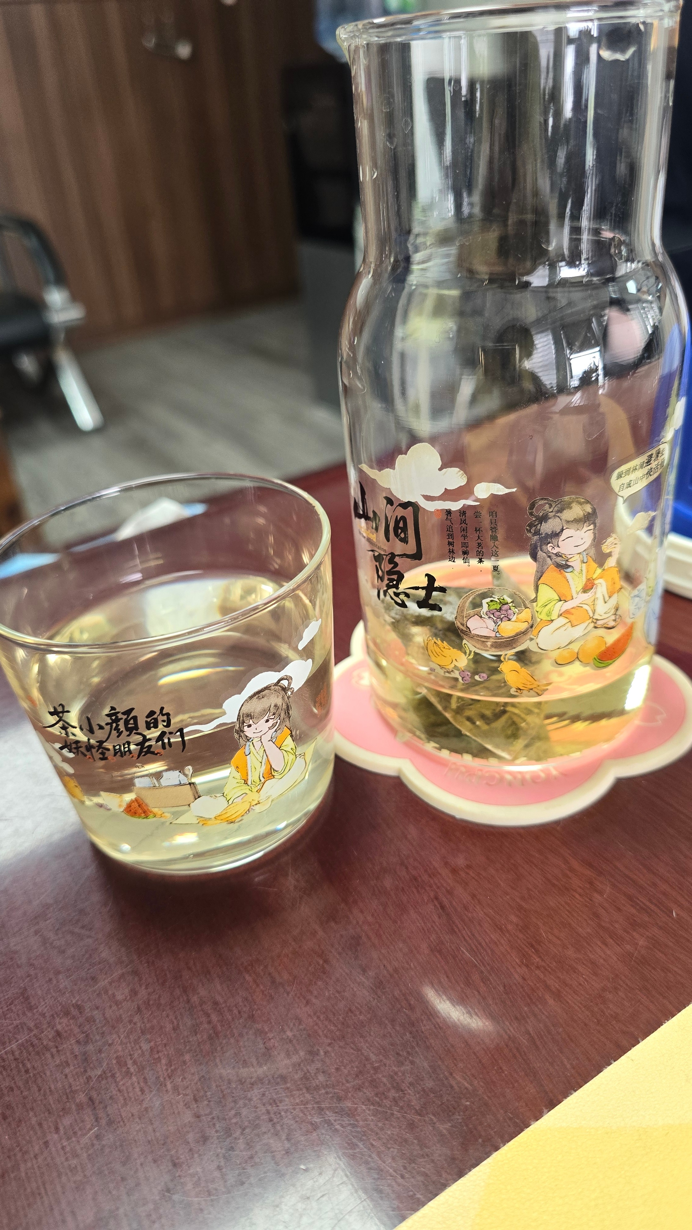 为了杯子，买了一堆茶，也是没谁了摩登兄弟