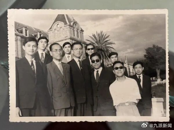 #上万名非洲人名字叫中国人#【#中国医生在阿尔及利亚接生超207万人#】“我的姐