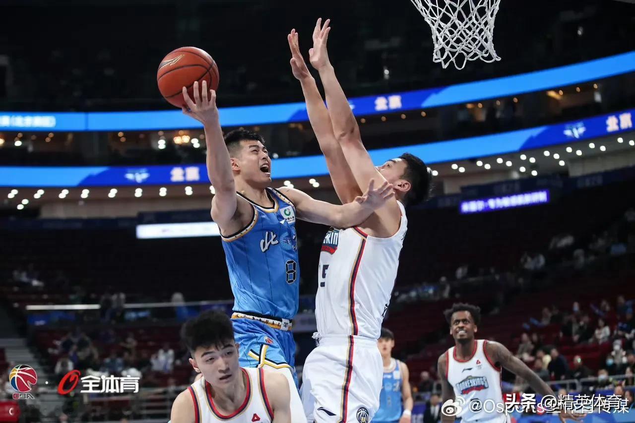 北京北汽主场33分惨败！球迷高喊退票！

在今晚北京北汽主场迎战南京同曦的比赛中