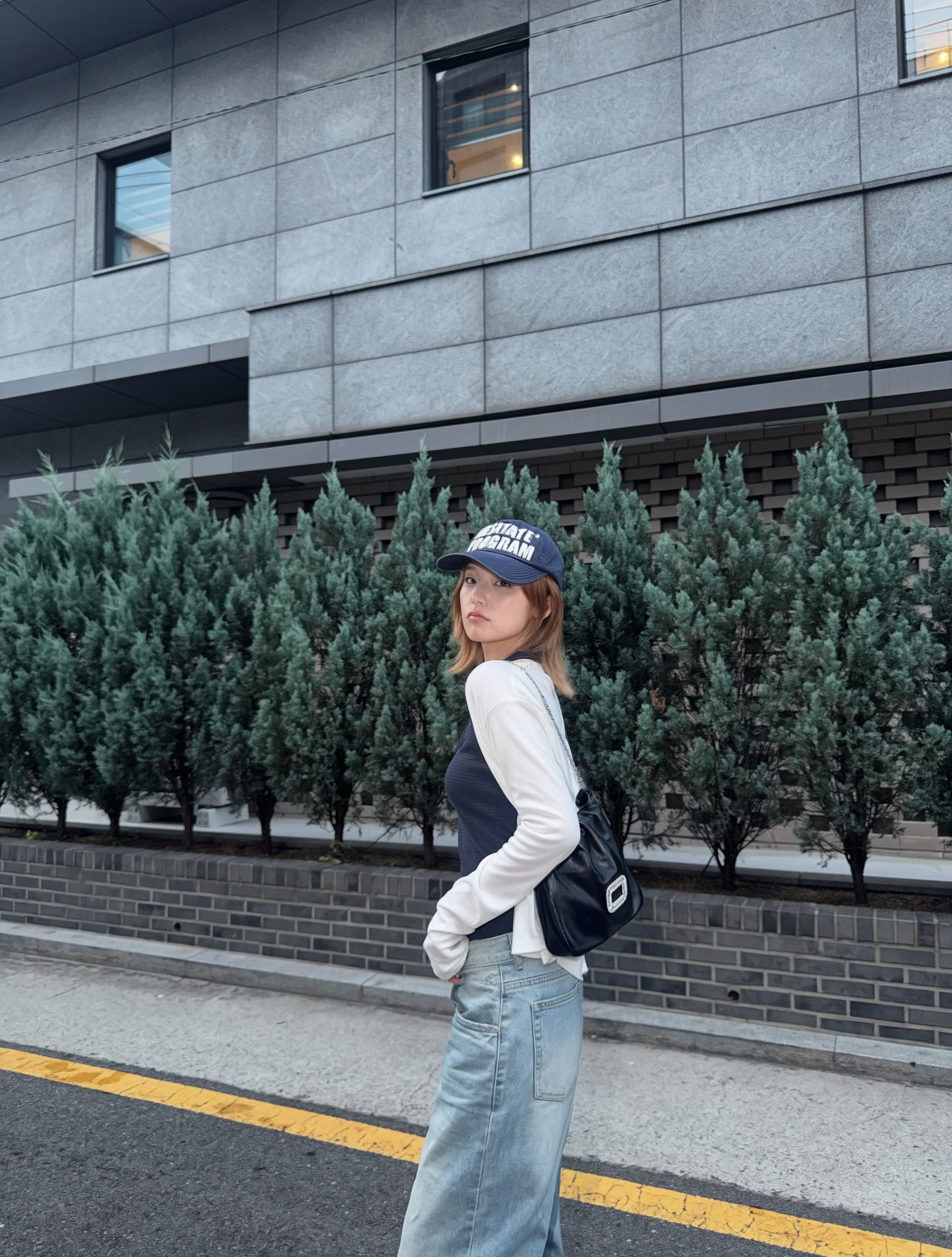 黄礼志ins更新yezyizhere：🍃1-4-3是私下生活照！ 