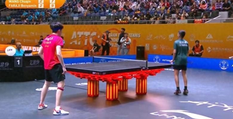 直播速递：10月8日乒乓球亚锦赛团体赛四分之一决赛焦点战，中国军团迎战伊朗队。开