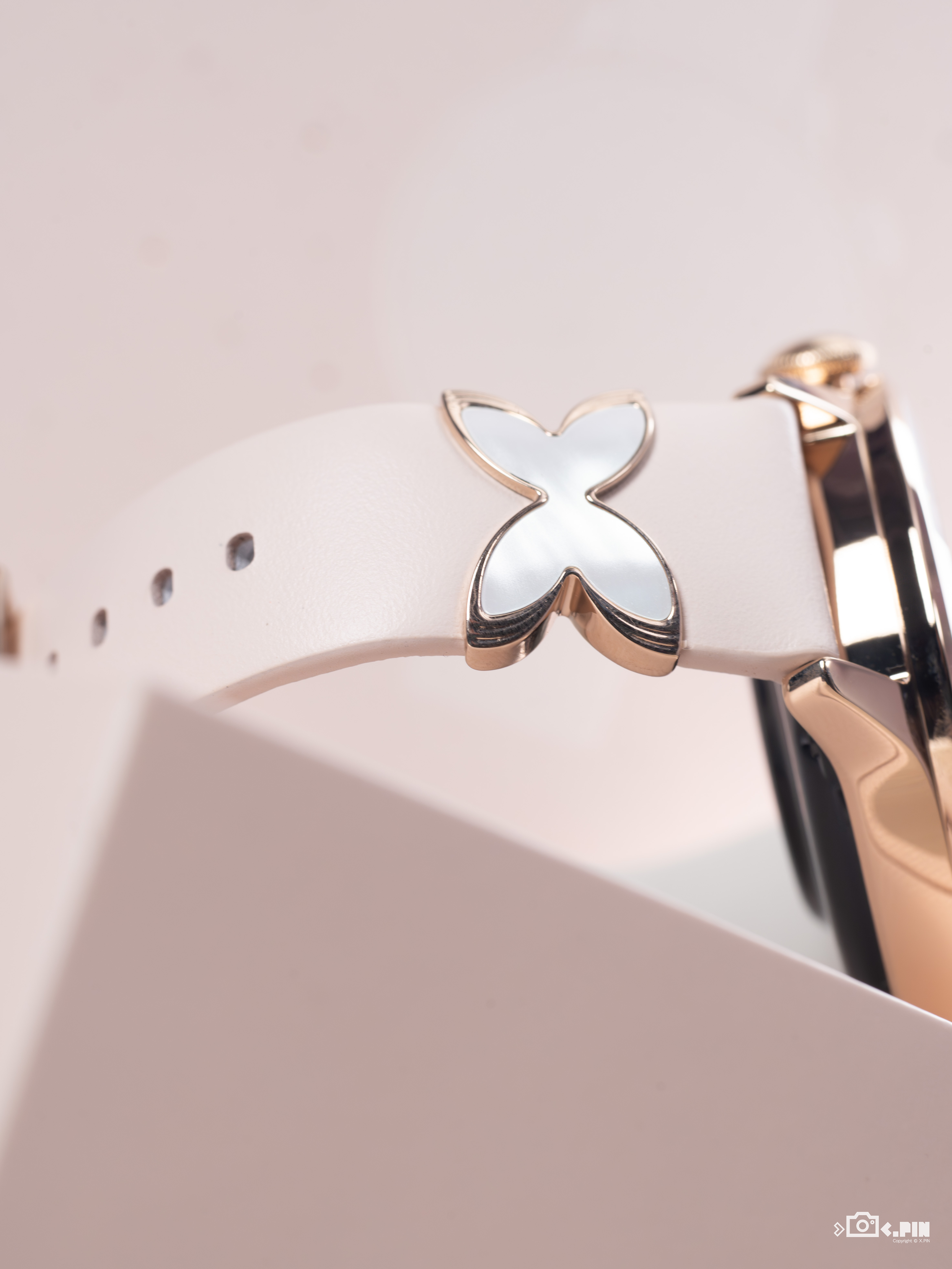 #差评说数码# OPPO Watch X3 Mini 今年刚出的时候我就觉得挺好