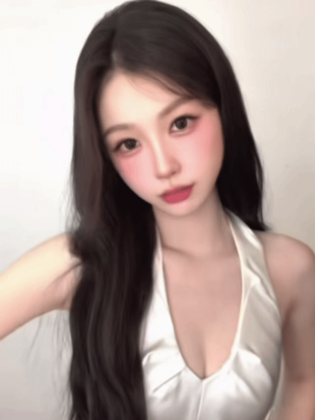 她咋能这么萌😚 ​​​