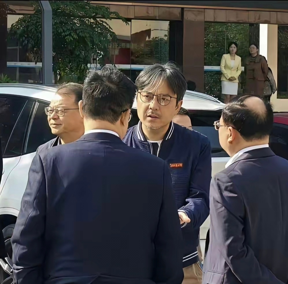 汪涵现在已经是副厅级了，世界的尽头果然是公务员 