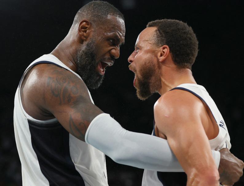 据ESPN名记Shams报道，詹姆斯经纪人里奇·保罗透露，詹姆斯不会选择退役，将